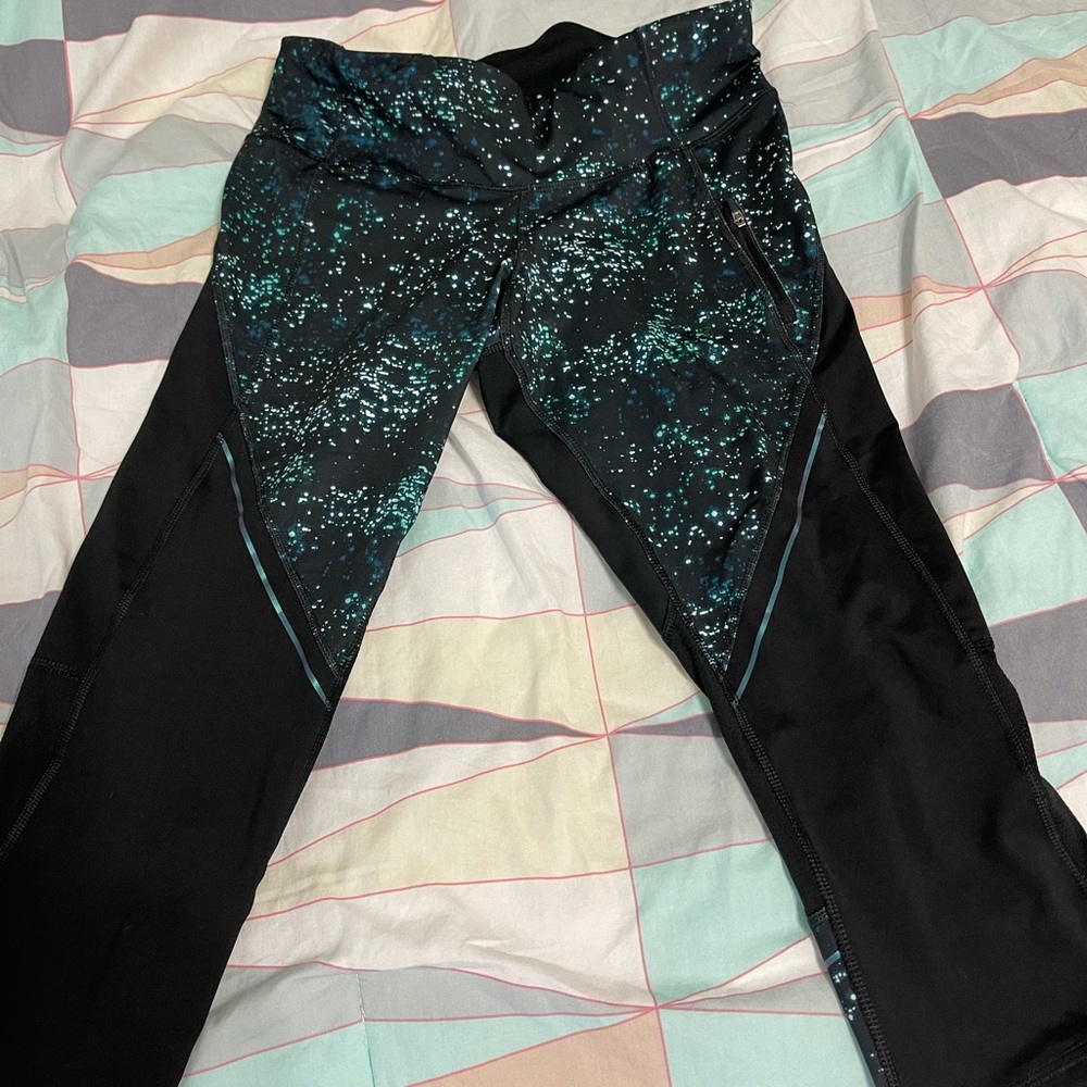Black and Teal Champion Leggings (L)